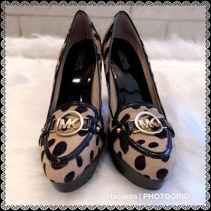 MICHAEL KORS Calf Hair Leopard Print Platform Pumps
